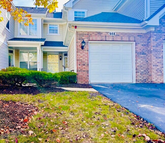 Building Photo - 988 Sheridan Cir
