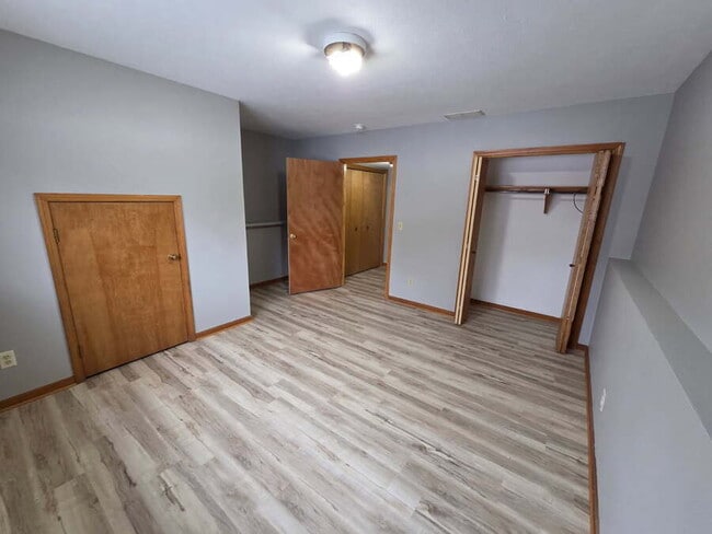 Building Photo - 3745 Jill Ave