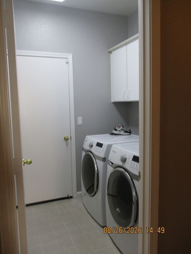 Building Photo - 4890 Deer Pass Dr