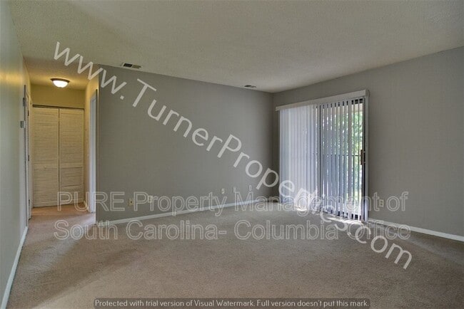 Building Photo - 411 Old Manor Rd