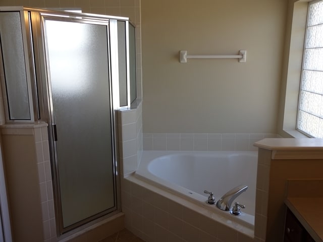 Building Photo - 11417 Johnson Creek Cir