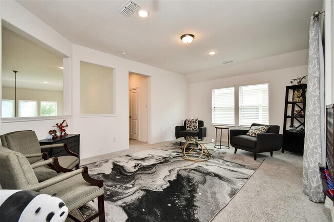 Building Photo - 8922 Stanley Oak Dr