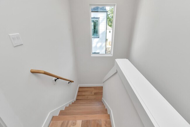 Building Photo - 5410 Wheatley St