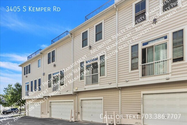 Building Photo - 3405 S Kemper Rd