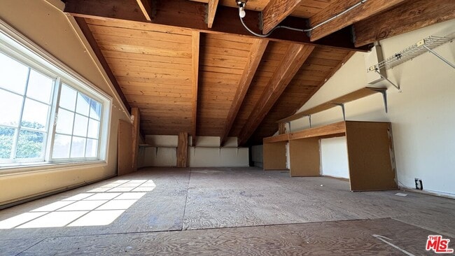 Building Photo - 4127 W 176th St