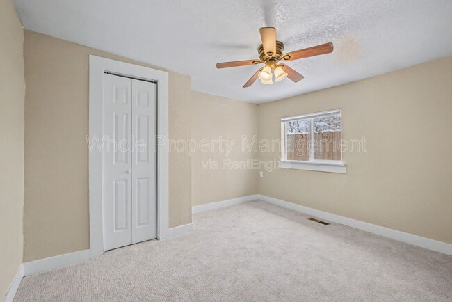 Building Photo - 3130 W Longfellow Pl