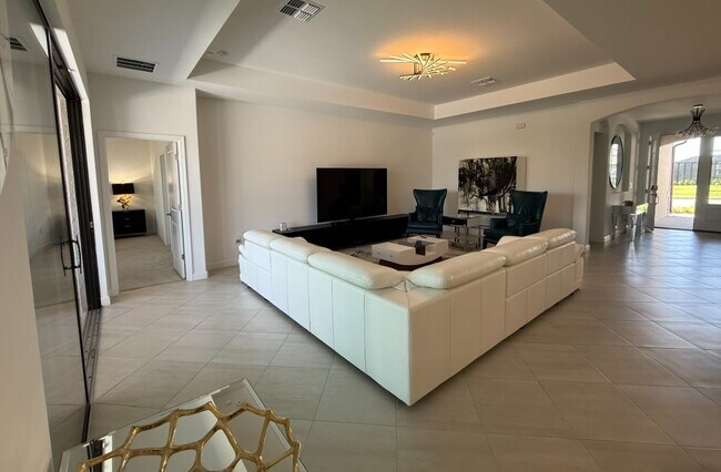 Building Photo - 4967 Seafoam Trl