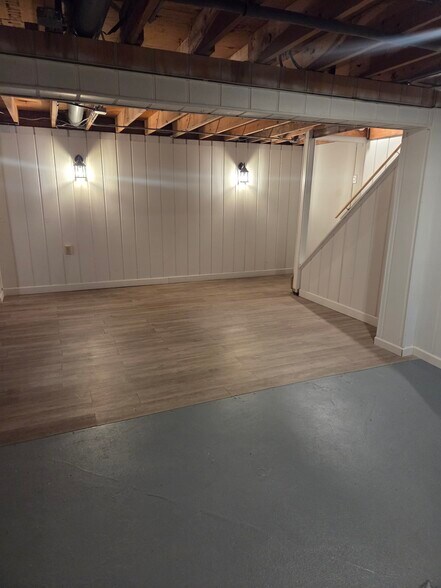 Building Photo - 3608 W 73rd Ct