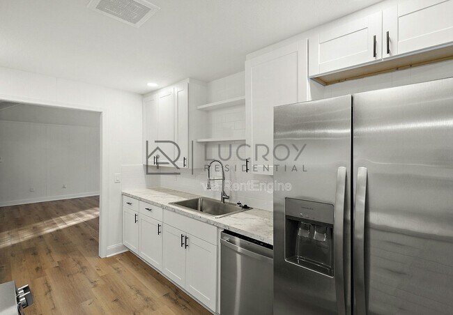 Building Photo - 816 Winthrop Cir