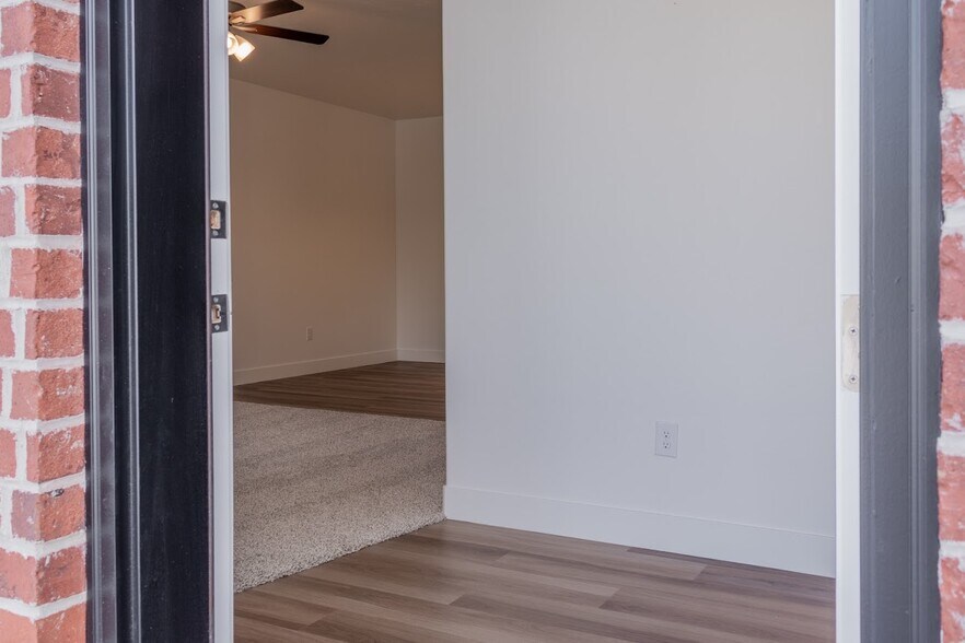 Building Photo - 3758 W 1440 N