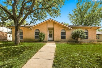 Building Photo - 3BR/2.0BA Single Family - Carrollton