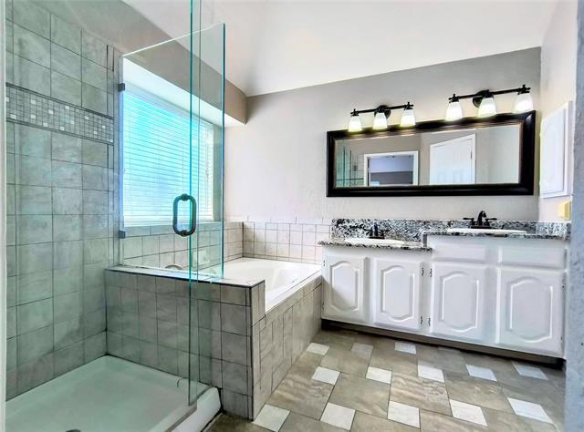 Building Photo - 2508 Centenary Dr