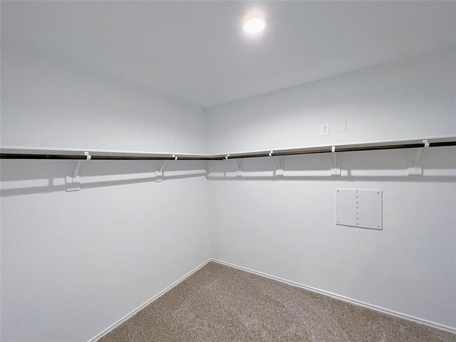 Building Photo - 20839 Marigold Meadows St