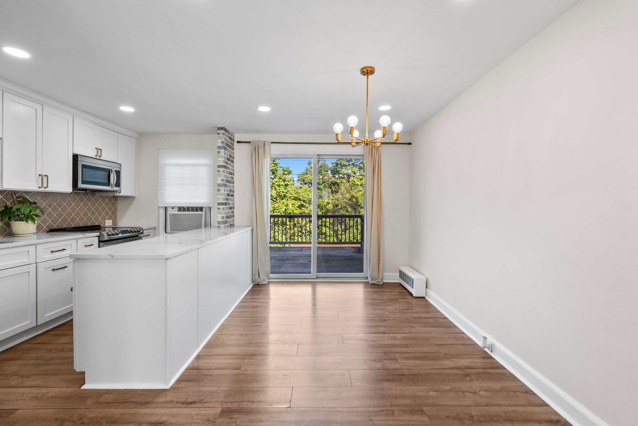 Building Photo - 720 Shaw Ave