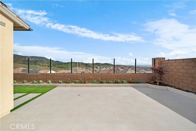 Building Photo - 206 Collino