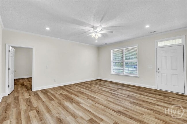 Building Photo - 141 Ivey St