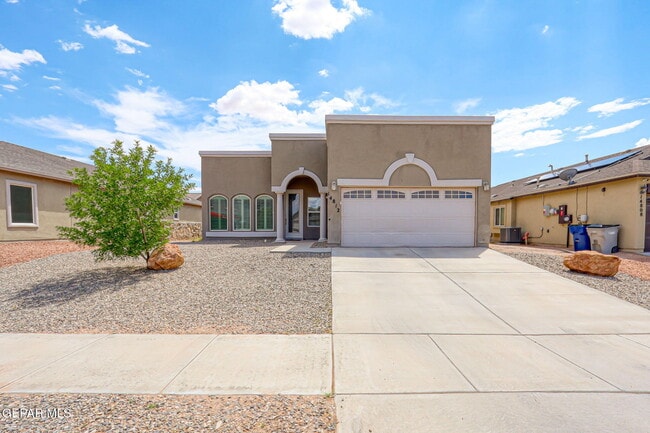 Primary Photo - 14812 Hunters Grove Ave