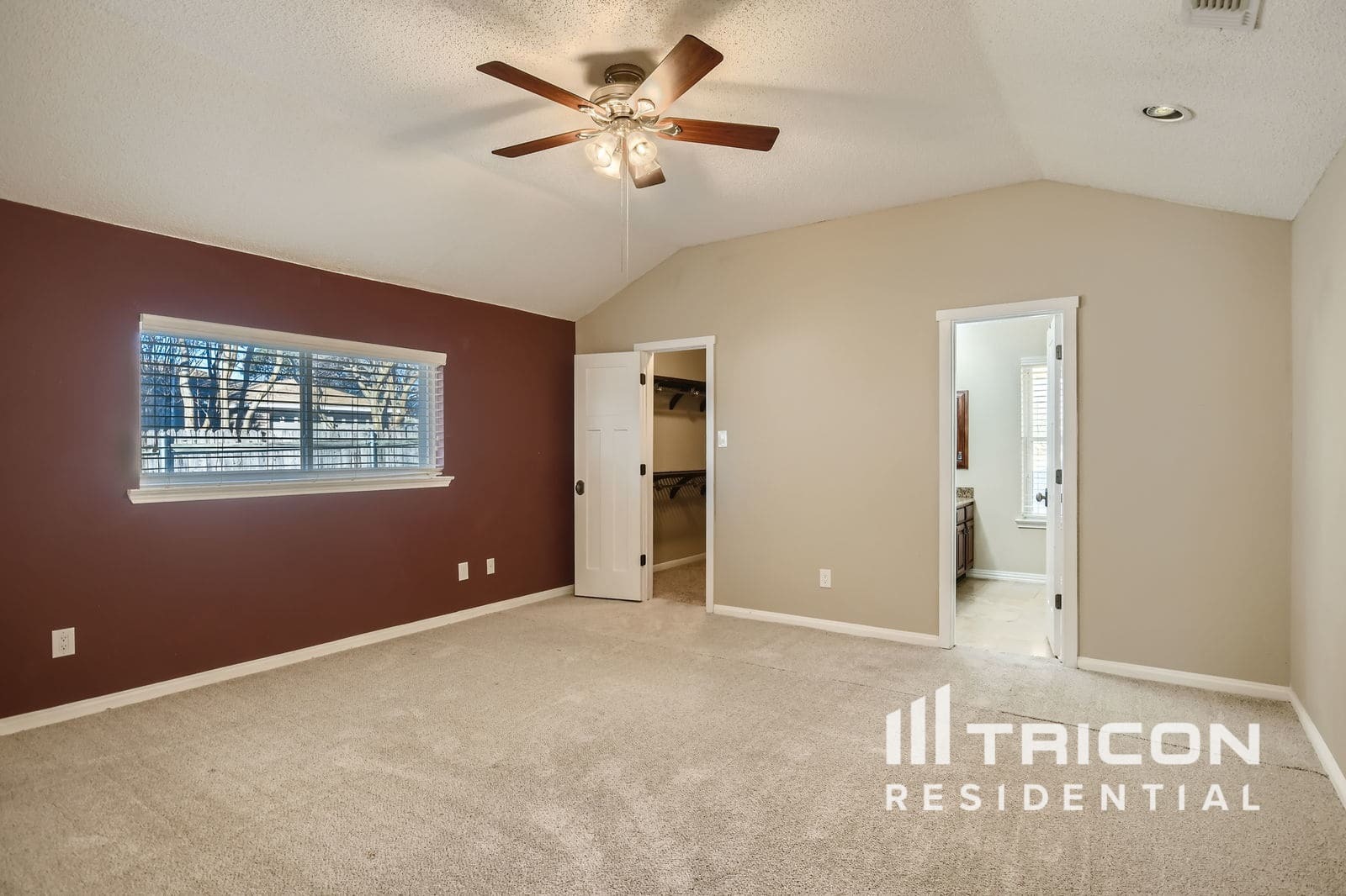 Building Photo - 3520 Ridge Haven Cir