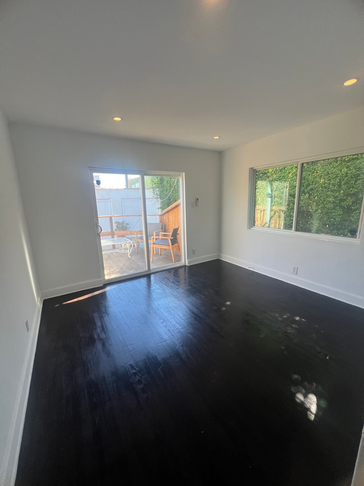 Building Photo - 1234 Keniston Ave