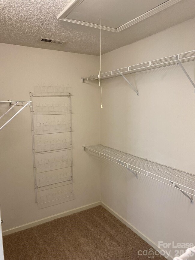 Building Photo - 10603 Old Bridge Ln