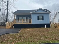 Building Photo - LOCATED IN HISTORIC PARKRIDGE!!