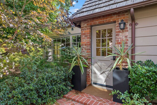 Building Photo - Exquisite English Tudor Estate on Private ...