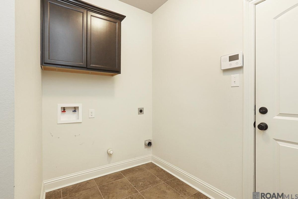 Building Photo - 16248 Timberstone Dr