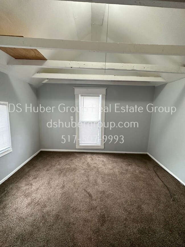 Building Photo - 1207 N Chestnut St