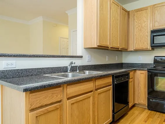 Building Photo - 5404 Goldenglow Way