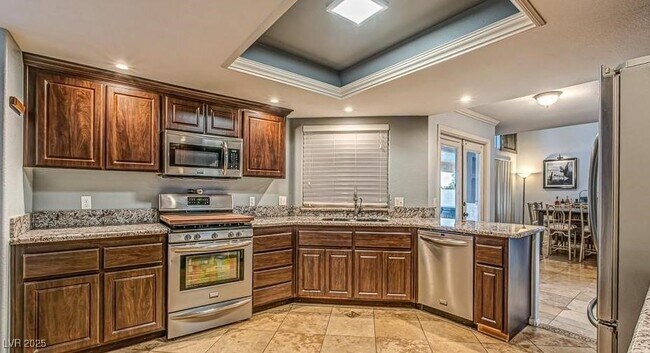 Building Photo - 7769 Verde River Way