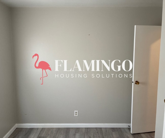 Building Photo - 1196 Bellbrook Ave