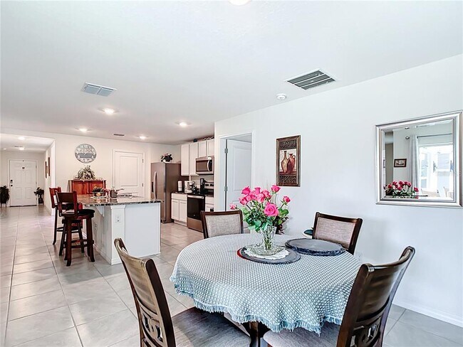 Building Photo - 7161 SW 135th Pl