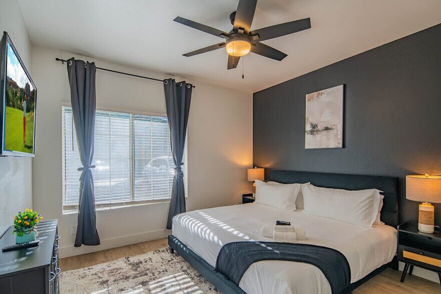 Building Photo - 7900 E Princess Dr