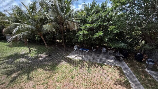 Building Photo - 4061 NW 9th Ave