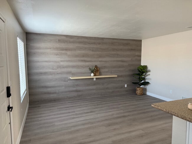 Building Photo - 82901 Crawford Dr