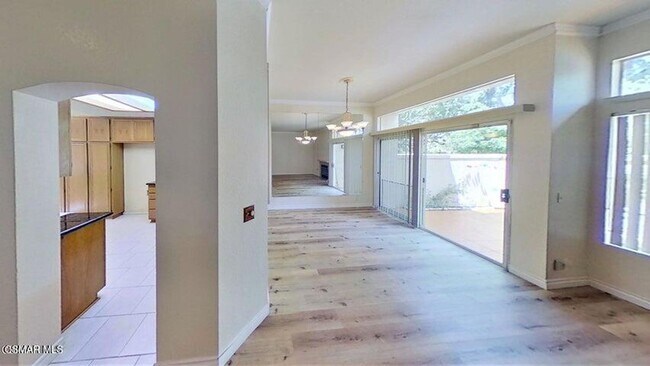 Building Photo - Located in beautiful Wood Ranch, this home...