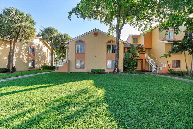 Building Photo - 967 Coral Club Dr