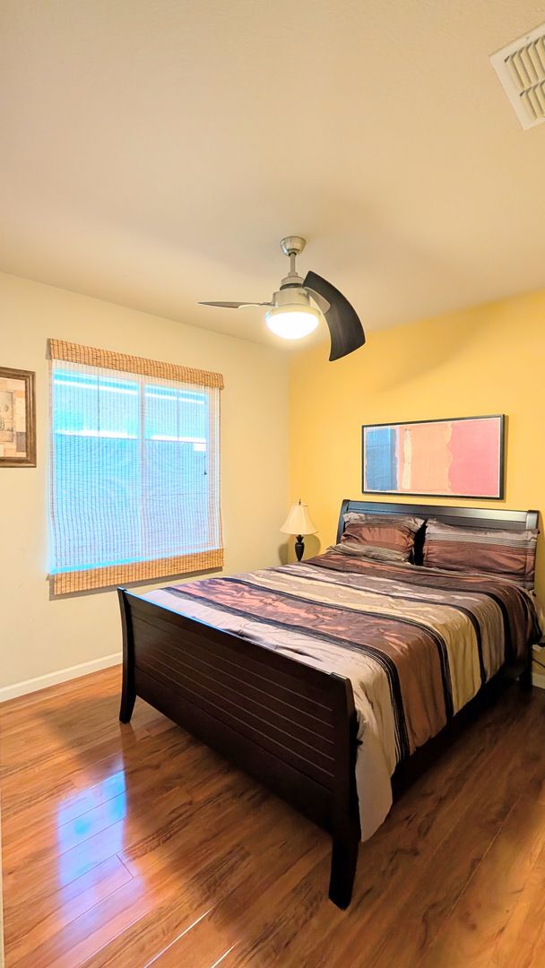 Building Photo - Beautiful Executive Rental in West Sacramento!