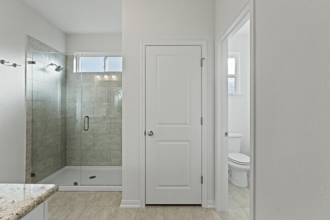 Building Photo - 8014 Timber Holw Ln