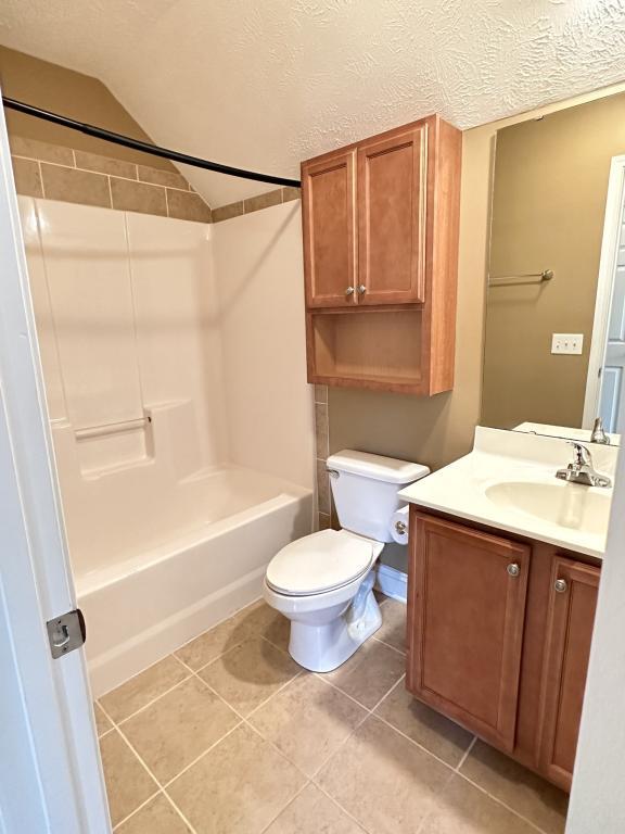 Building Photo - 2928 Prioress Dr