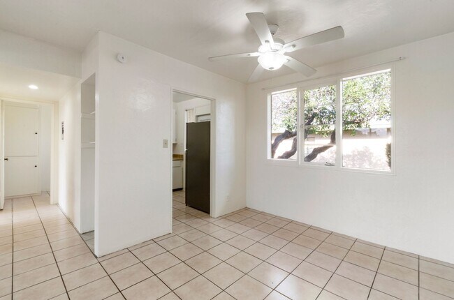 Building Photo - Charming 1-bedroom, 1-bath home in Tucsons most iconic neighborhood!