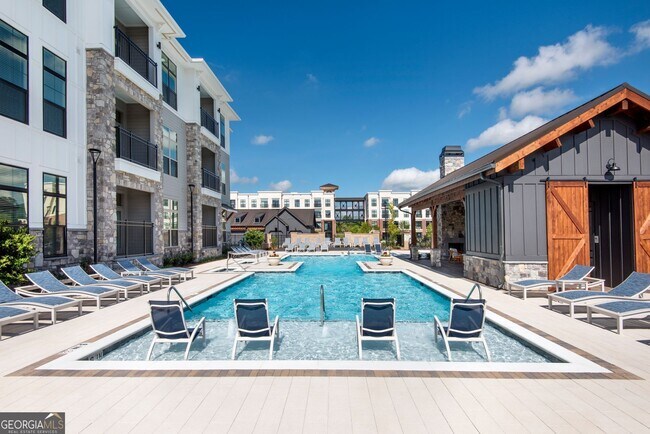 Building Photo - 525 Sawnee Vlg Blvd