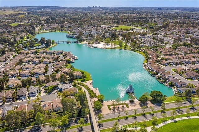 Building Photo - 52 Ashwood