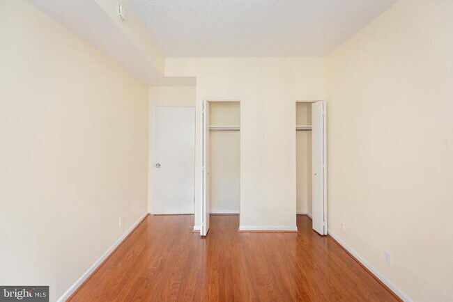 Building Photo - 1140 23rd St NW