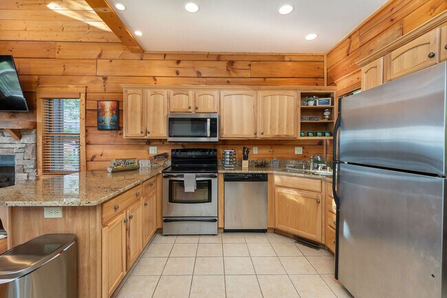 Building Photo - 191 Scenic Wolf Dr