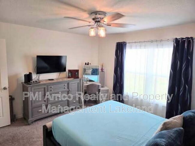 Building Photo - 1241 Denali Dr