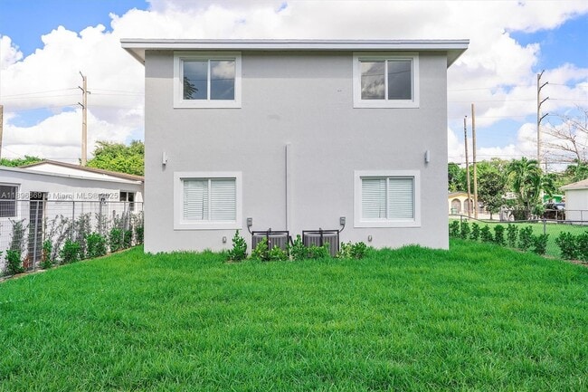Building Photo - 2926 NW 58th St