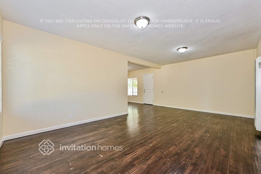 Building Photo - 13946 Terra Bella St
