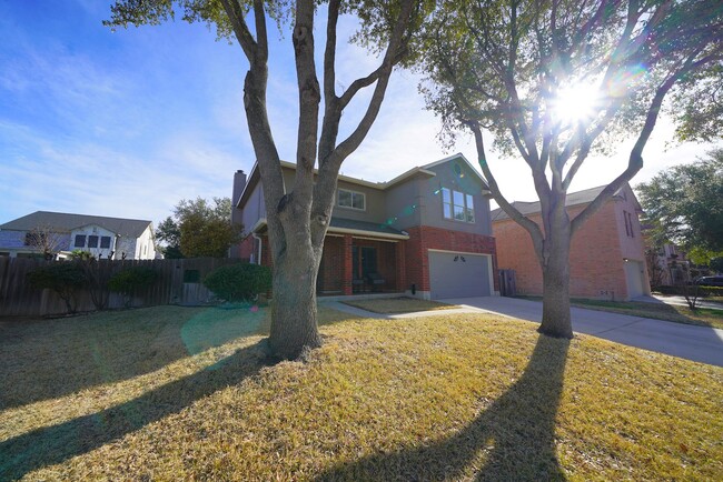 Building Photo - Gorgeous Schertz Home with an In-Ground Po...