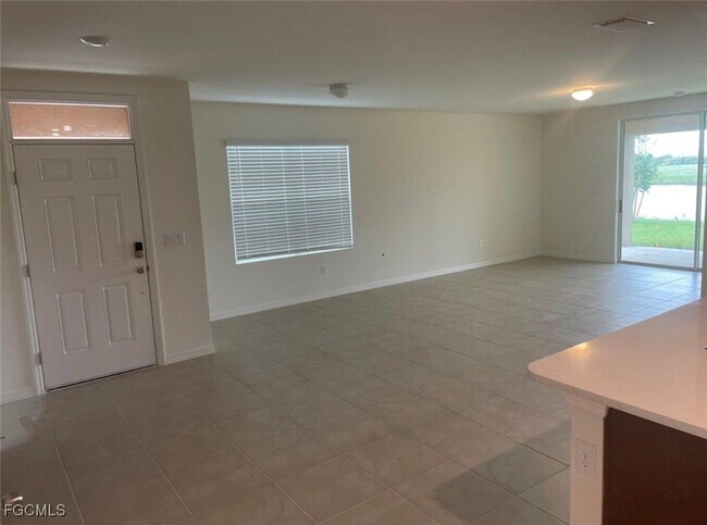 Building Photo - 7025 Crystal Way